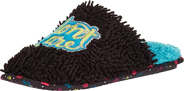 Photo of a Dearfoams Womens Dog Hair Dont Care Slipper